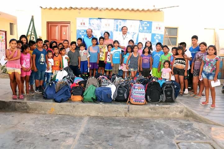 Chimbote Acaf Entrega útiles Escolares A Niños De Escasos Recursos 6539