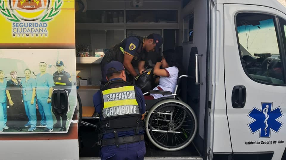 Chimbote: jóvenes son auxiliadas por personal de Seguridad Ciudadana en accidente de tránsito - Diario Digital Chimbote en Línea