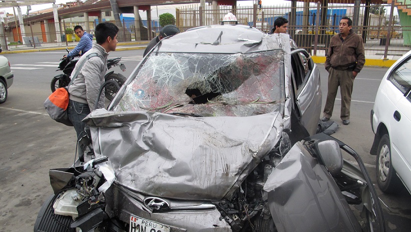 Mujer con tres meses de gestación pierde su bebé en accidente en