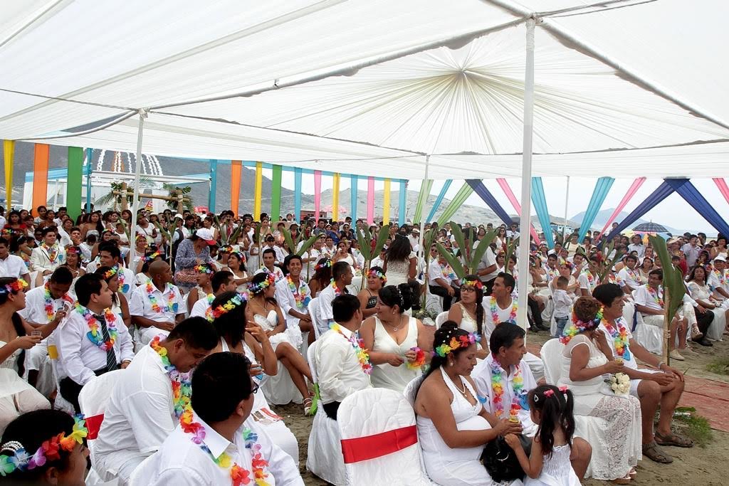 Nuevo Chimbote: más de 100 parejas se dieron el sí en matrimonio ... - Diario Digital Chimbote en Línea