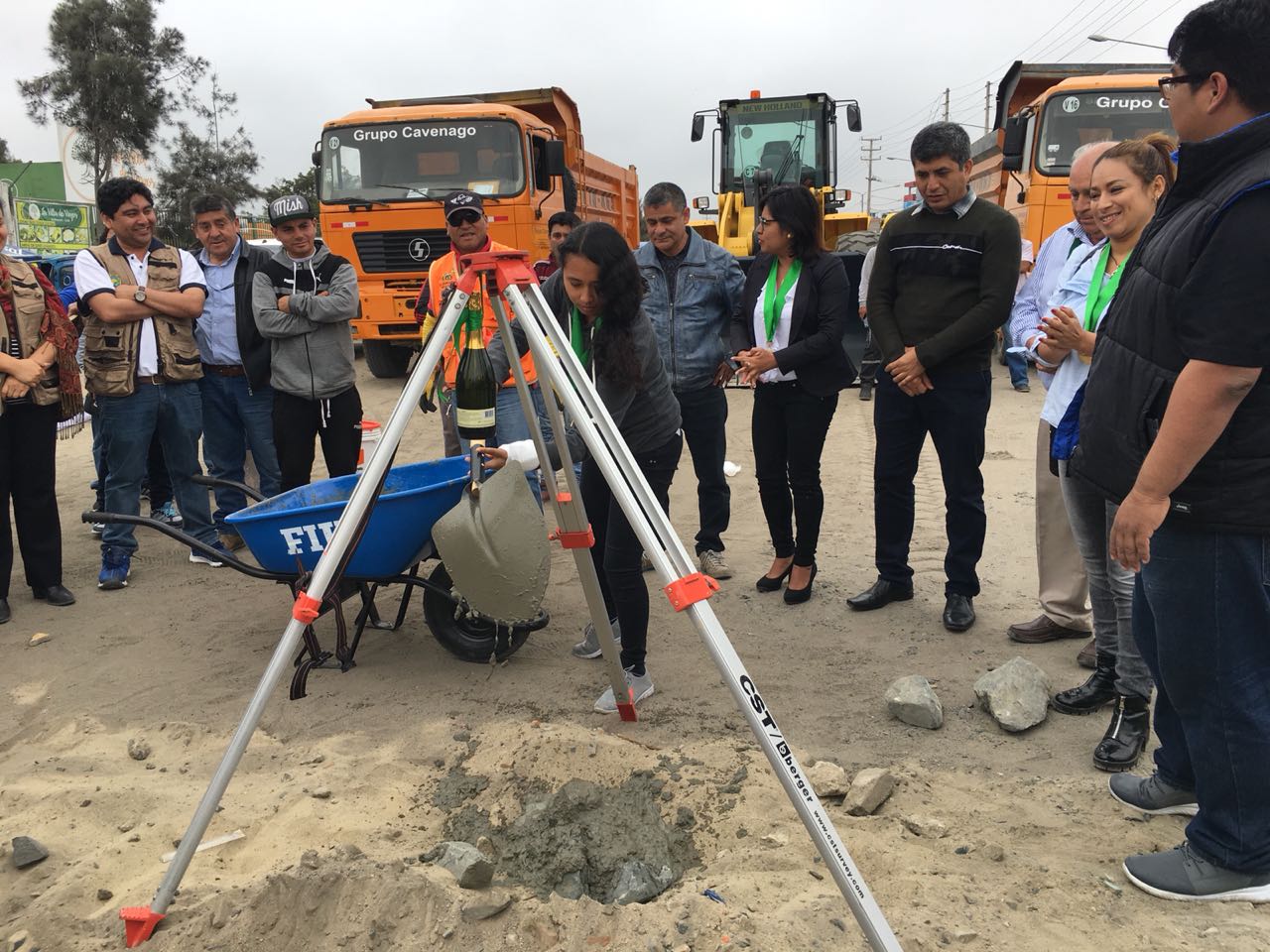 Nuevo Chimbote: Iniciaron Trabajos De Mejoramiento De Pistas Y Veredas ...