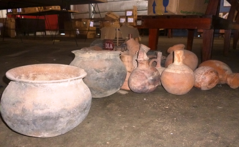 ¡El colmo! 800 piezas arqueológicas que fueron donadas al INC Chimbote, se encuentran arrimadas en los ambientes de esta institutición, pues no hay un lugar apropiado para su conservación.