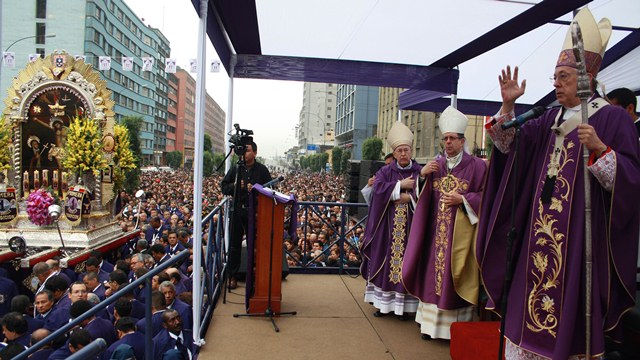 Concelebraron con el Cardenal Cipriani el Nuncio Apostólico en el Perú.