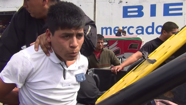 Trabajadores de Inkafarma reconocieron a Randy Eneque como uno de los asaltantes.