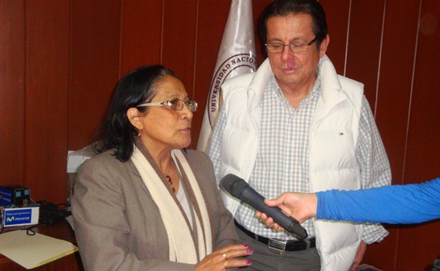 Rectora de la UNS recibió visita de alcalde de Nuevo Chimbote.