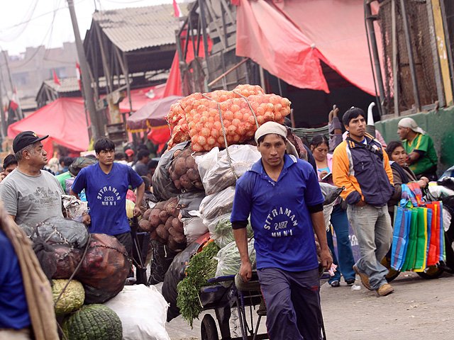 la-parada-cargadores-mercaderia