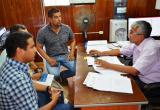 Esta mañana funcionarios de comuna sureña acudieron a dependencia para solicitar apoyo.