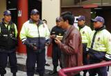 Llanos se escondió en la sala de regidores. Serenos lo protegieron.