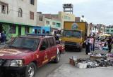Comerciantes ambulantes se niegan a desocupar la vía pública