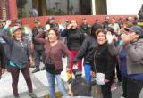 Las trabajadoras de limpieza pública exigieron sus pagos de junio y la gratificación de julio.