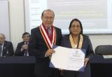 Universidad San Pedro reconoce a rectora de la Universidad Nacional del Santa-