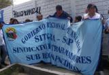 Los trabajadores de la subregión Pacífico vilvieron a protestar. Mañana viajarán a Huaraz para exigir el cumplimiento a sus demandas.