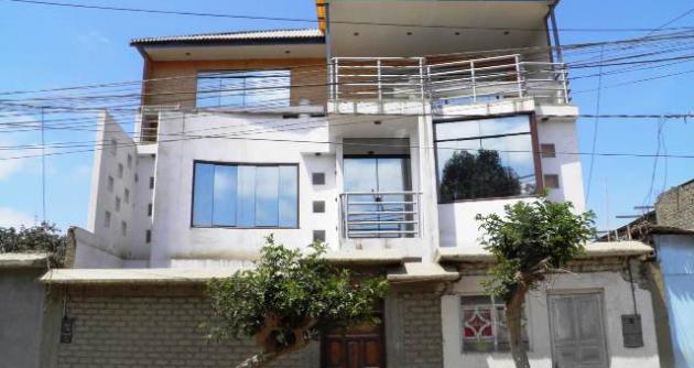 Esta es la vivienda donde Román habría permanecido, sin que la policía lo busque pese a la orden de captura que pesaba sobre él.