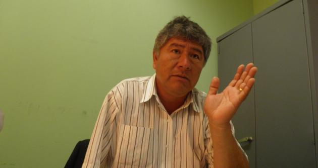 Funcionario dice que cumplirá ambas funciones a cabalidad.
