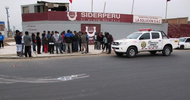Cuñados cruzaban la vía en dirección al asentamiento Señor de los Milagros.
