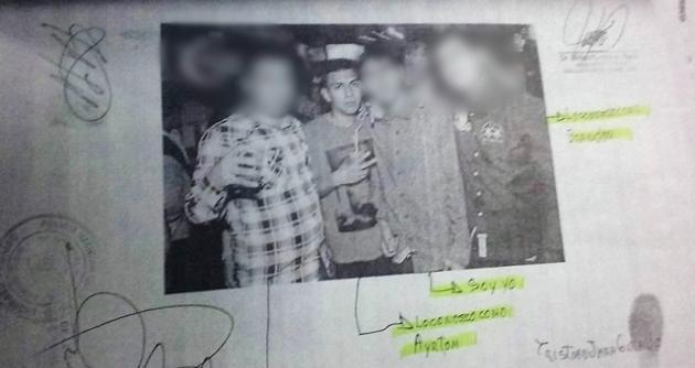 Aryton Casahuamán aparece en la foto acompañado del sicario "Cumpita" (menor de edad) en una discoteca de Chimbote.