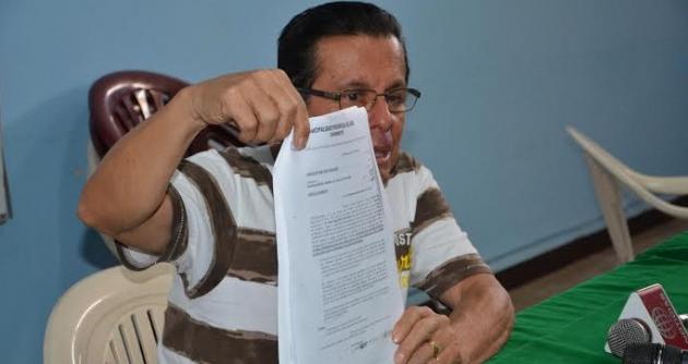 Esta tarde en conferencian de prensa el alcalde Francisco Gasco denunción que la comuna provincial pretende lotizar el vivero de Nuevo Chimbote.