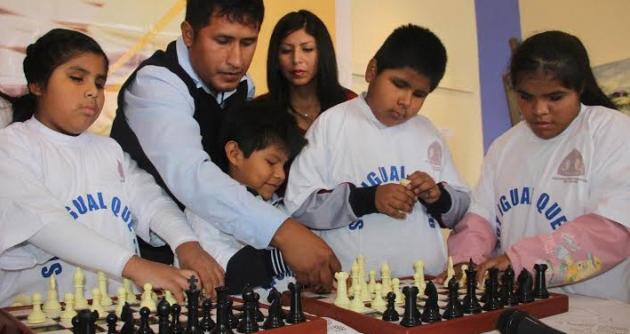 Sergio Morales Mendoza está elaborando un proyecto para la creación del instituto regional de personas invidentes.