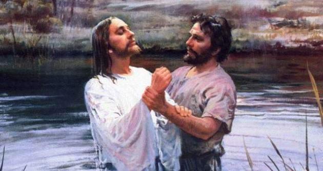 Al ser bautizado Jesús por Juan, se abre el cielo y el Padre lo reconoce como su hijo.