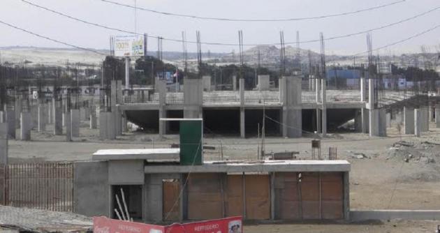 Pamela Bermúdez y Juan Carlos Gallo, ex gerentes de la Subregión Pacífico serán denunciados por haber favorecido a las constructoras a cargo de la obra de coliseo Gran Chavín y la av. Pardo.