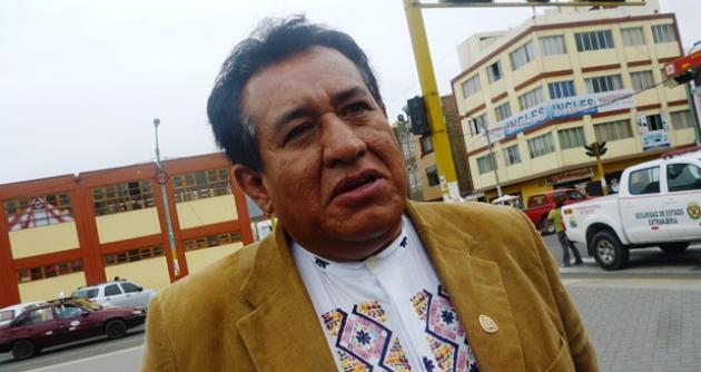 El director de la UGEL-Santa anunció llegada del doctor Maestri.