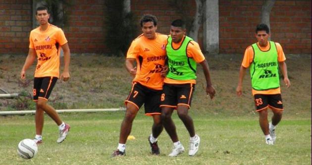 Los jugadores de José Gálvez volvieron hoy a las prácticas en el Complejo Deportivo Tasa.