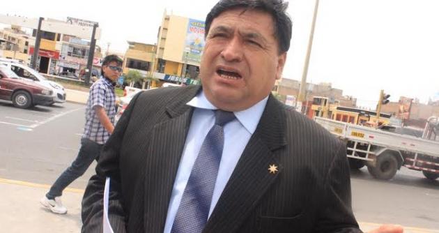 Guillermo Asmat, abogado del sujeto conocido como "loco Willy".