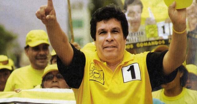 Heriberto Benítez renuncia a bancada de Solidaridad Nacional.
