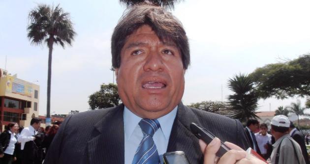 Director del hospital, Ricardo Aguirre Flores, quien hace poco fue designado en el cargo.