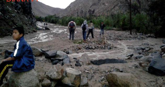 Pobladores de otras zonas afectadas piden se declare en emergencia las carreteras de Ancash.