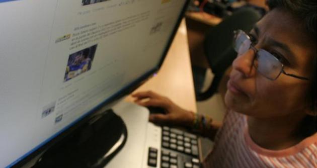 Se incrementó uso de Internet en la población con educación superior no universitaria. Foto: La República