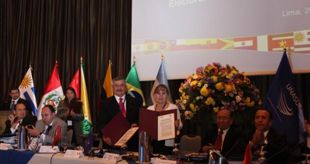 JNE en reunión del Consejo Electoral de la Unión de Naciones Sudamericanas (Unasur)