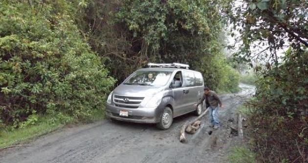 El alcalde de Pallasca ha dispuesto el inicio de trabajos para desbloquear la carretera a esa ciudad, que ha quedado bloqueada por las lluvias torrenciales.