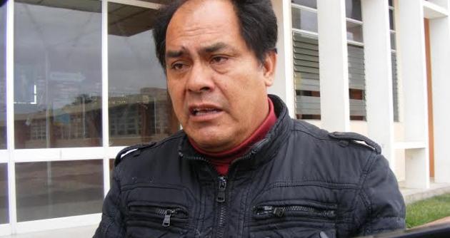 Luis Gómez, secretario del sindicato de trabajadores del Hospital Regional.