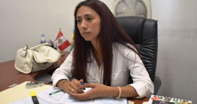 Funcionaria de la comuna dice que muchos comercios no cumplen con normas.