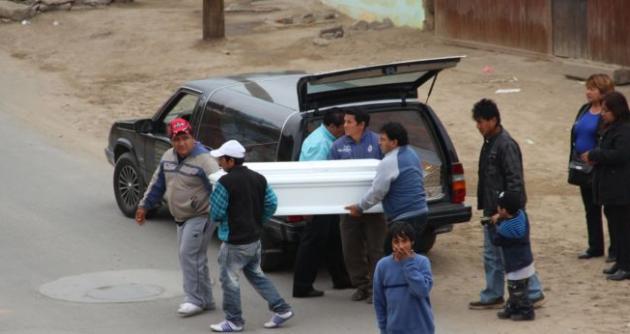 Restos de la pequeña de 9 años son velados en su vivienda en Primavera Alta.