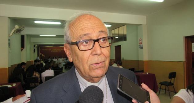 Monseñor lamentó los conflictos originados entre estudiantes, docentes y autoridades.