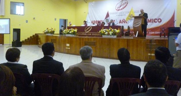 Obispo de Chimbote en la ceremonia de apertura del año académica de ULADECH-Católica