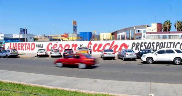Coincidentemente a la marcha protagonizada ayer por Agustín Alvarez, hoy aparecieron estas pintas en un muro de la av. Pardo.