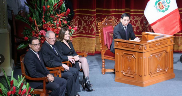 FOTO INTERNET MEDIOS