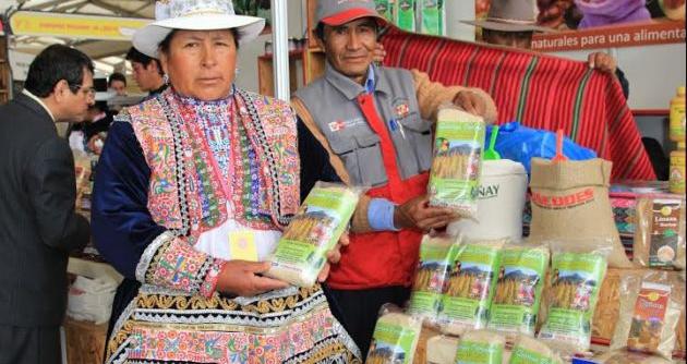 Productores de Haku Wiñay estarán este año en la feria Mistura 2014.