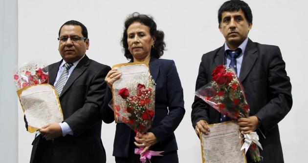 La fiscal superior Nancy Moreno, el procurador Richard Asmat, y el juez de Investigación Preparatoria, Jorge Concepción, recibieron un reconocimiento ciudadano.
