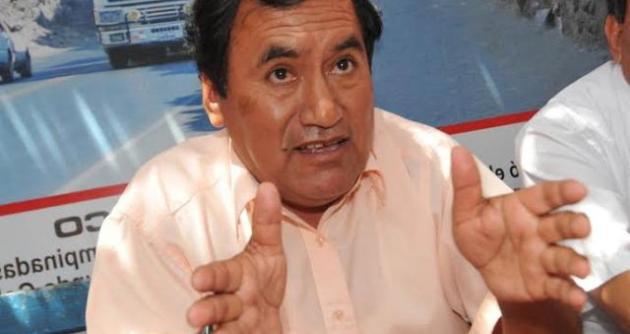 Analista político y exdirector regional de la Producción, Rolando Coral Giraldo.