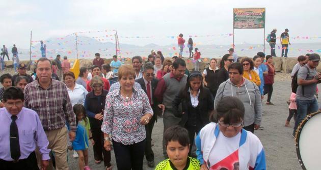 Esta mañana se hizo la entrega en presencia de autoridades y dirigentes de pueblos jóvenes.
