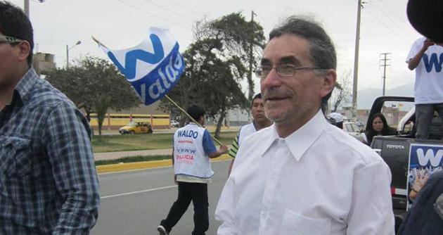 Sigue la espera para el candidato Waldo Rios.