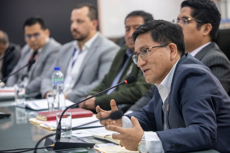 Elías Varas impulsa unidades ejecutoras para fortalecer hospitales de la región Áncash