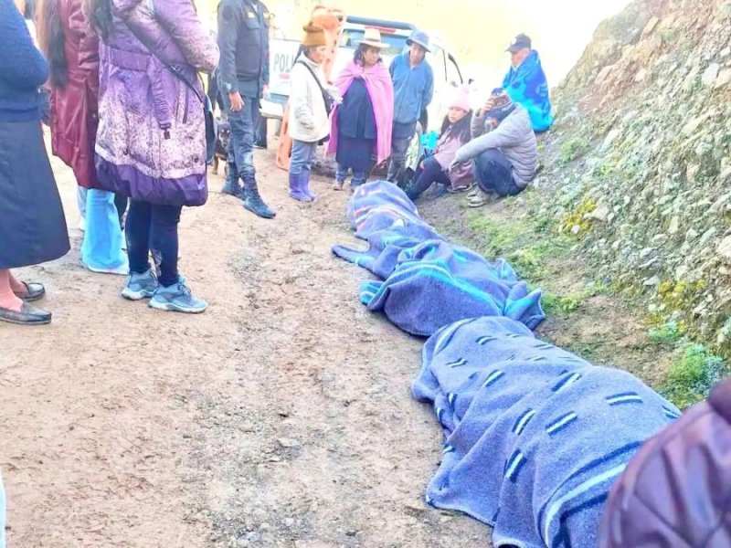 Aija: tres trabajadores de municipio de Succha fallecen tras caída de camioneta a un abismo