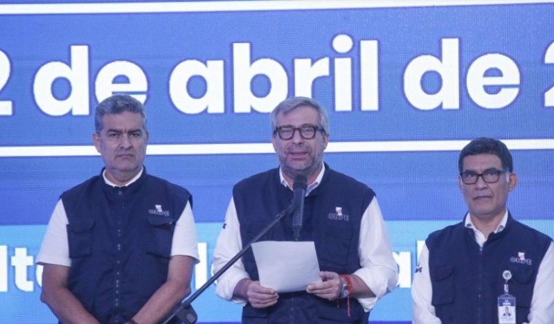 Corvetto dice que no se entregó material electoral en 15 locales: 63 300 electores no lograron votar. Analistas aseguran que son casi un millón