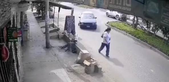 Chimbote: anciano falleció tras impacto de auto que se desplazaba a alta velocidad