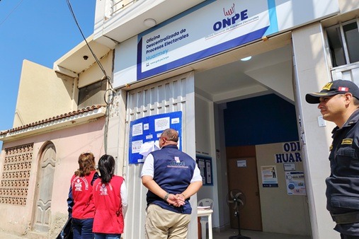 ODPE Huarmey publica cartel de candidatos y locales de votación para Segunda Elección Presidencial 2026